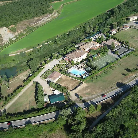 Szálloda Del Ponte 4*